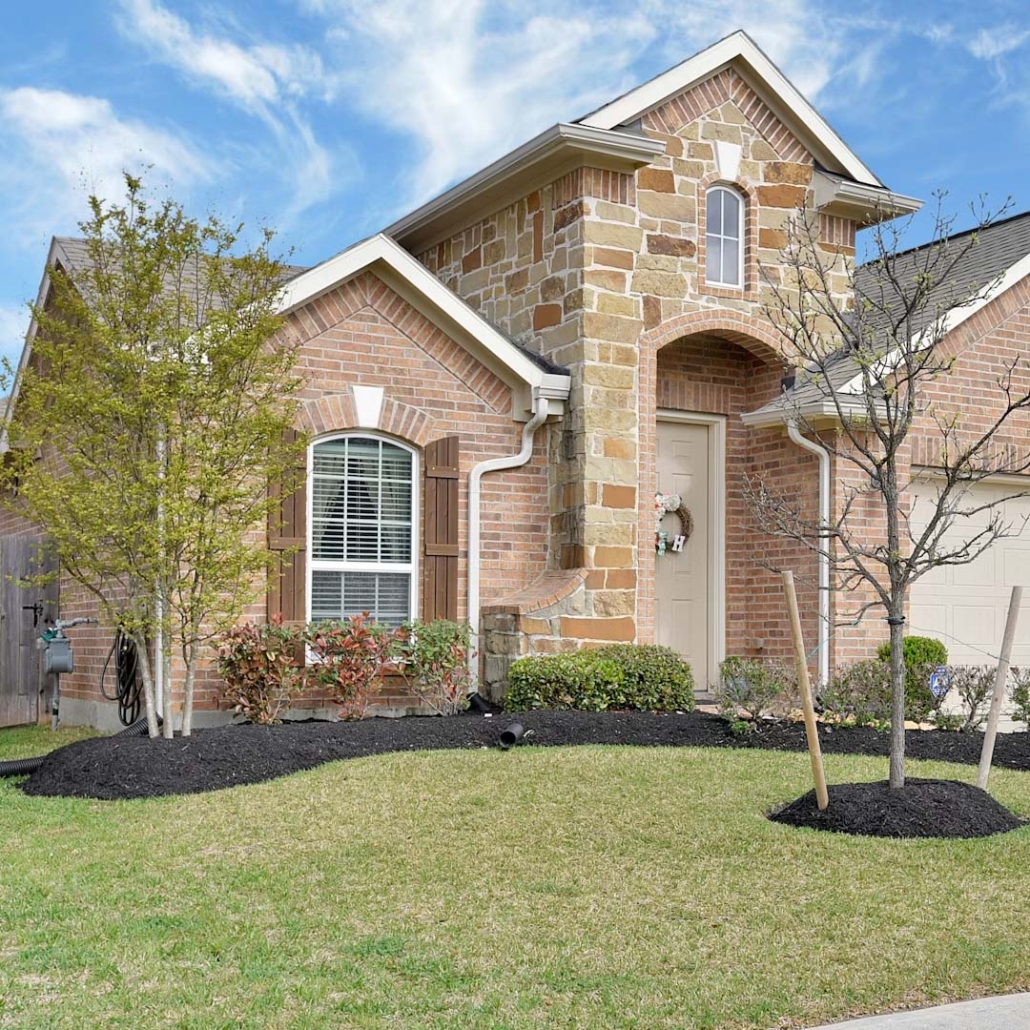 Fall Maintenance & Staging Tips for Listing Houses in Edmonton for Sale